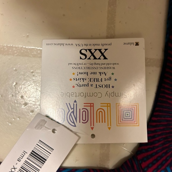 LuLaRoe Irma Tunic Top Blouse Spiral Pattern Blue Red XXS NWT - Picture 2 of 4